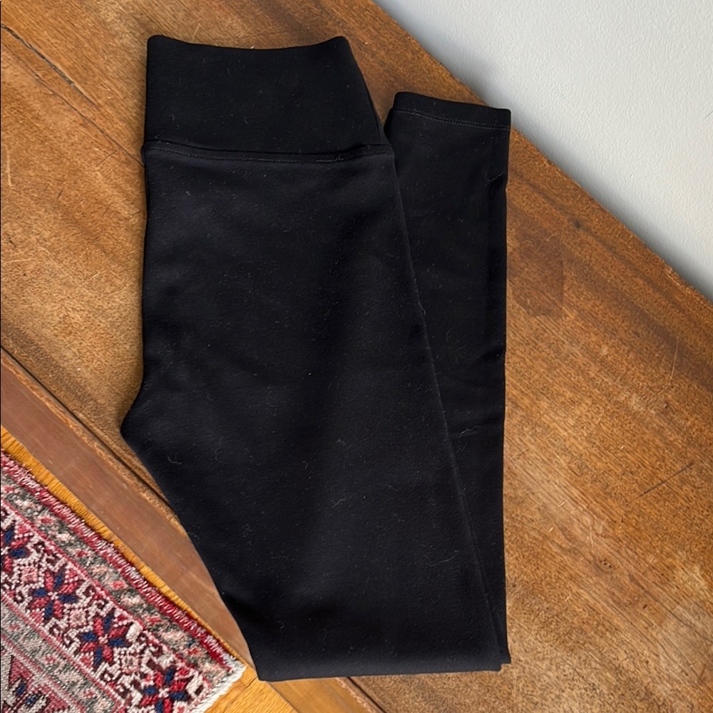 Lou & Grey Black leggings